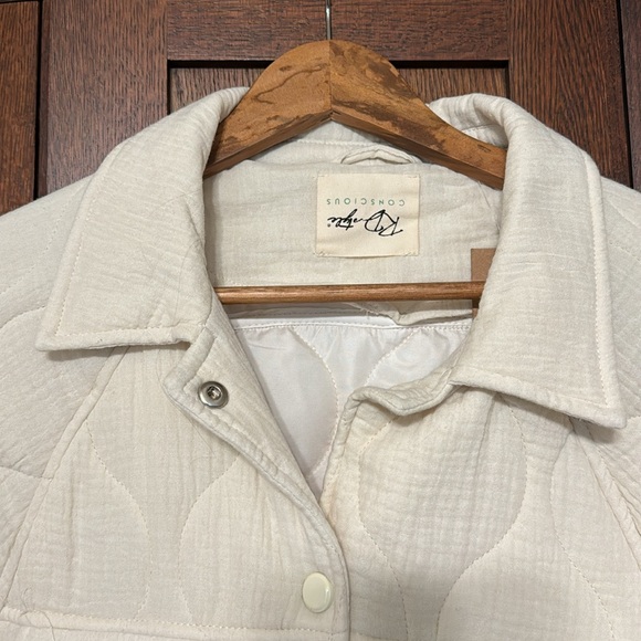 NWT RD Style Cream Trucker Quilted Shacket - Picture 3 of 6